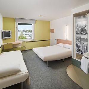 Familien-Zimmer